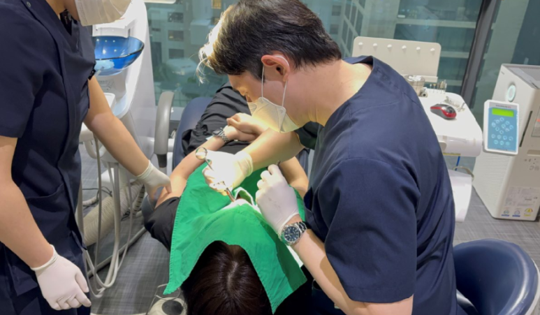 치은성형술, 잇몸이 너무 많이 보여서 웃기 싫었다면 의사 작성 관련 이미지 7