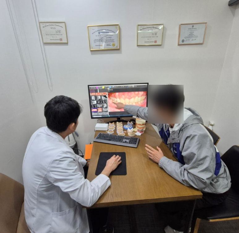 송곳니라미네이트, 웃을 때 유독 신경 쓰였다면 읽어보세요 관련 이미지 5