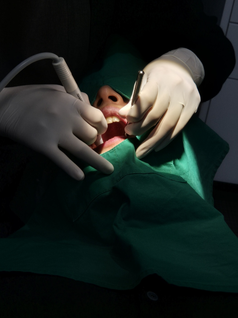 매봉역 치과, 자연치아 잃고 싶지 않다면? 관련 이미지 4