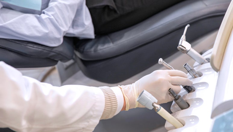 벌어진치아, 교정하지 않고 앞니틈새를 메우는 방법 관련 이미지 6