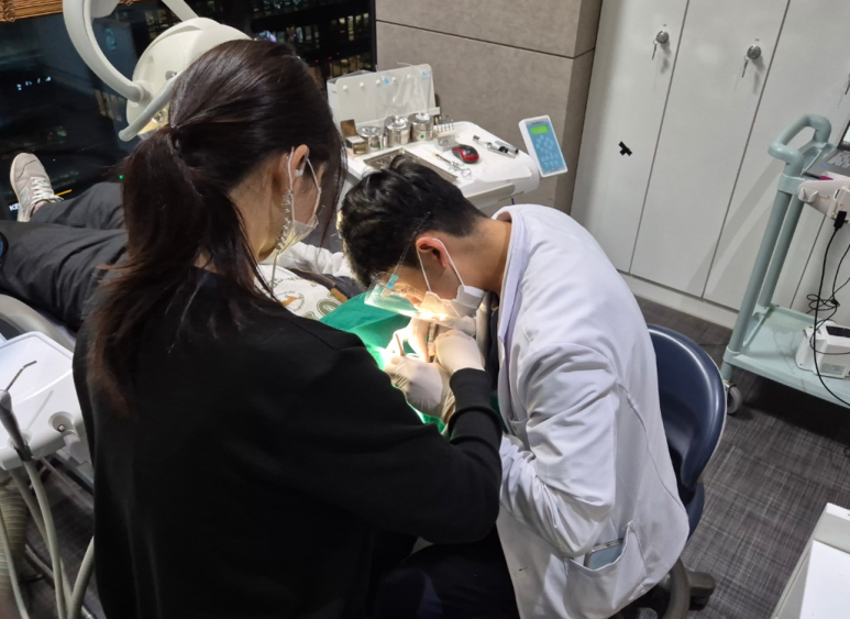 언주역임플란트, 뼈이식 필수일까? 의사가 직접 설명합니다 관련 이미지 7