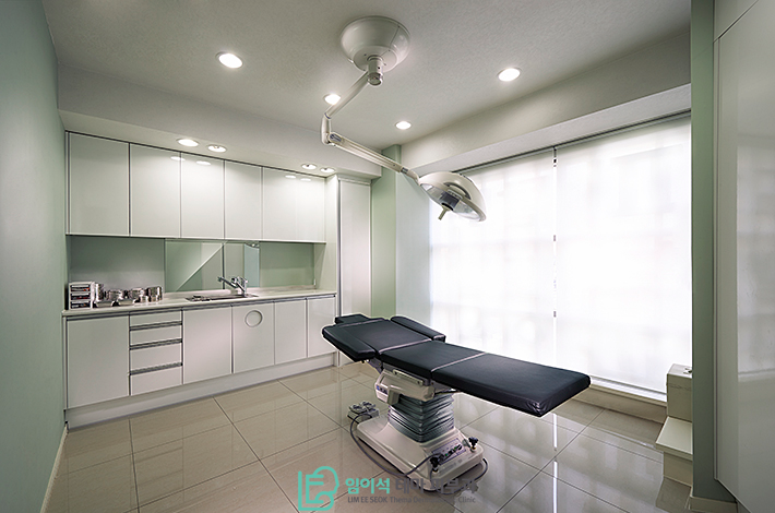 Effective Treatment Methods According to the Causes and Types of Female Hair Loss image 7