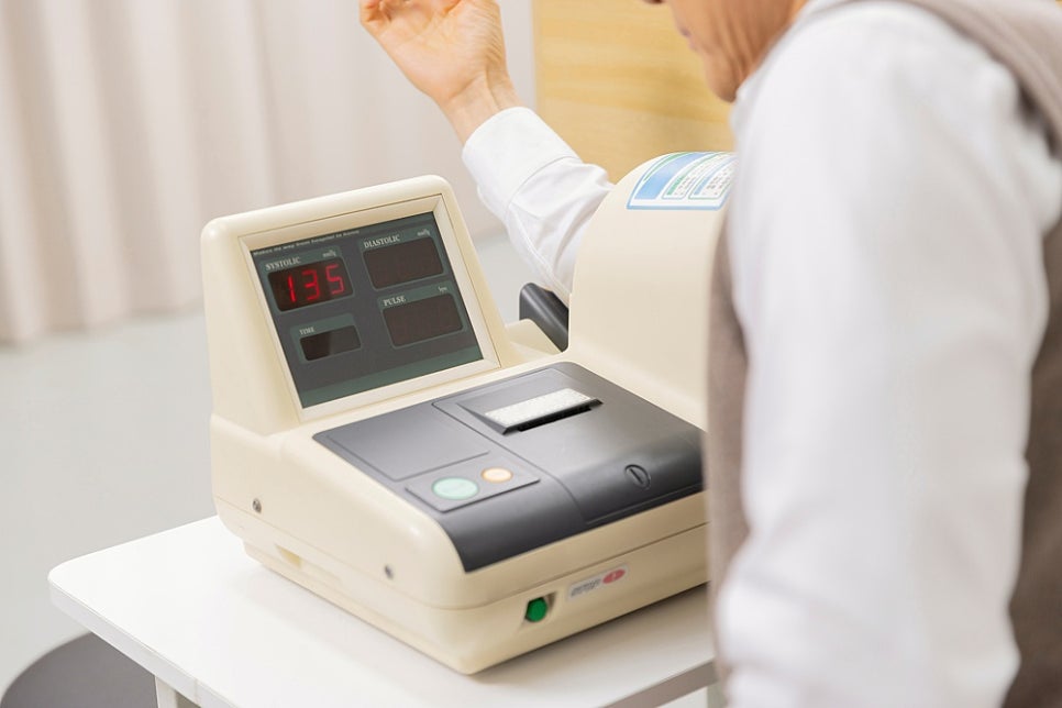 Can You Get Dental Implants If You Have Diabetes or High Blood Pressure? image 10