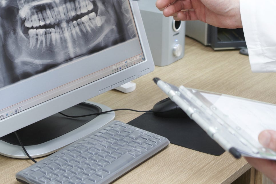 청담 무치악임플란트 틀니의 불편함을 잊도록! 관련 이미지 25