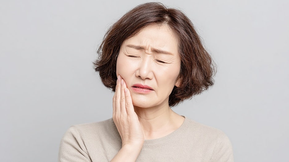 임플란트 후 붓기 원인과 관리법 꼭 알아야 할 주의사항 관련 이미지 6