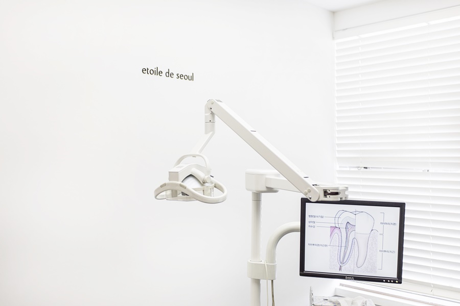 전체임플란트틀니 비용 부담스러울까 관련 이미지 8