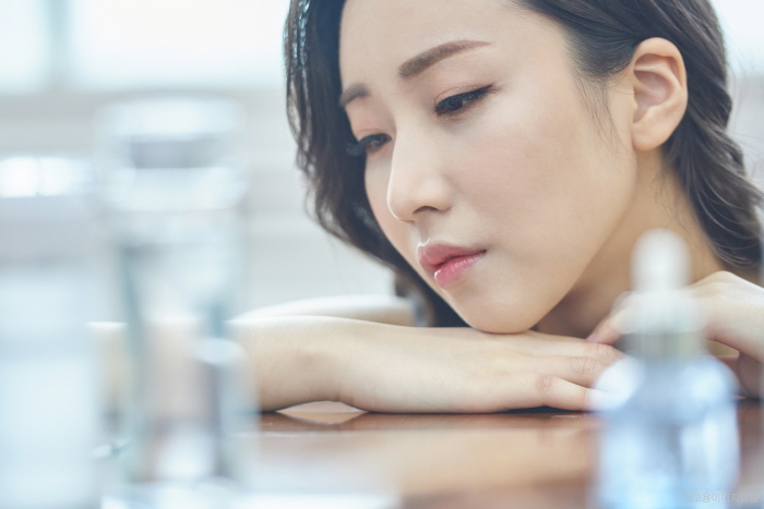 강남역 온다리프팅 볼 패임으로 피곤해 보이는 얼굴 라인, 원인과 개선 방법 관련 이미지 4