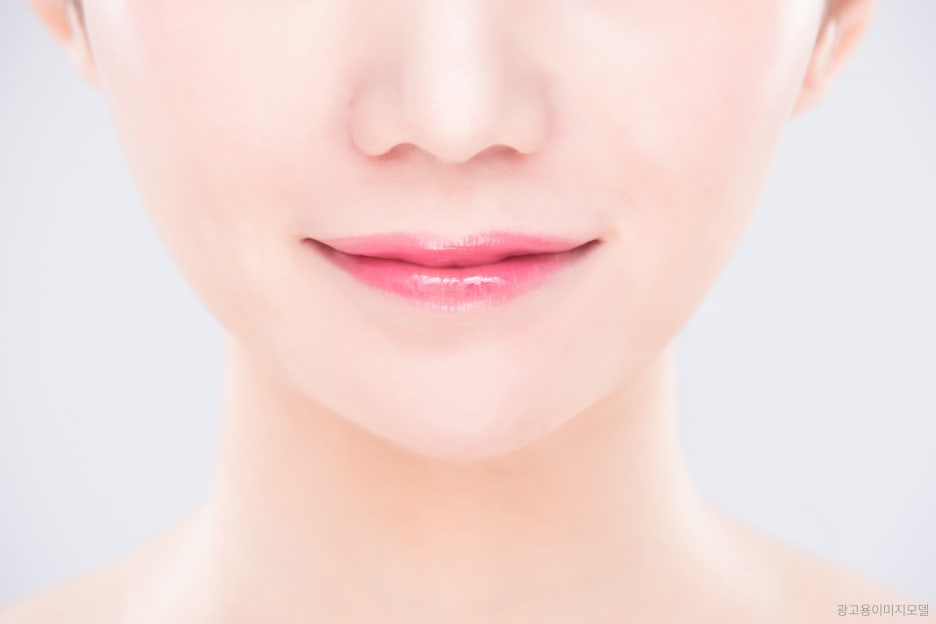 강남역 스킨바이브 유분이 많아도 당기는 피부 관리법 관련 이미지 4