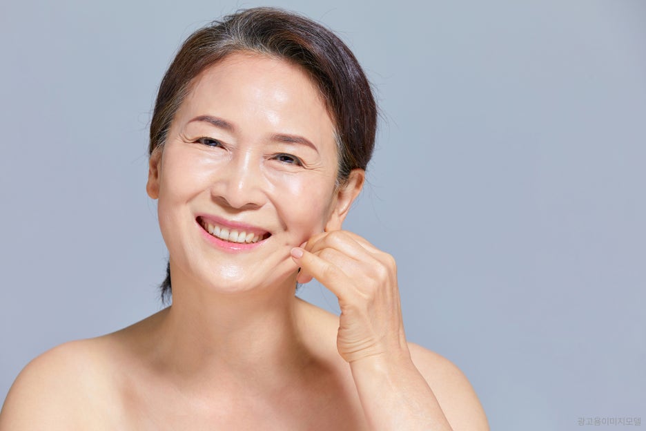 서초동티타늄리프팅 얼굴이 무겁고 처진 느낌에서 자연스러운 탄력 되찾기 관련 이미지 7