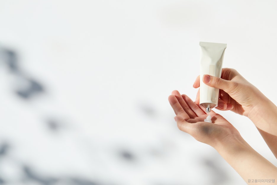 강남역온다리프팅 광대는 꺼지고, 볼은 불룩? 관련 이미지 4