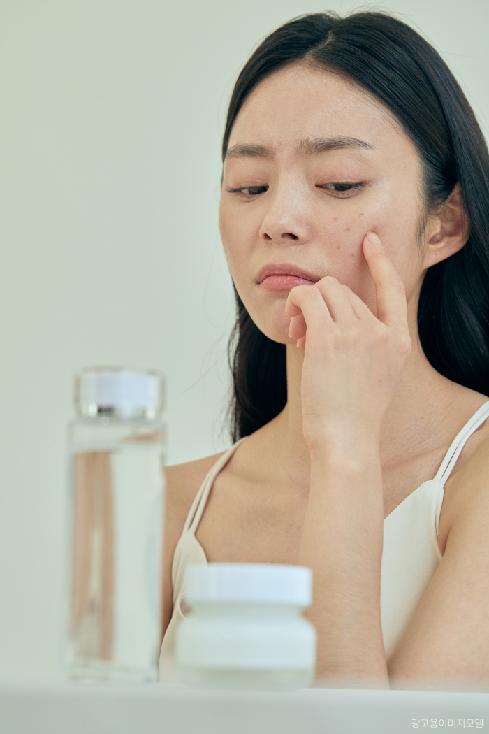 강남 울쎄라피프라임 과도한 피지에 갇힌 건조함! 개선책 하나로 종결합니다 관련 이미지 3