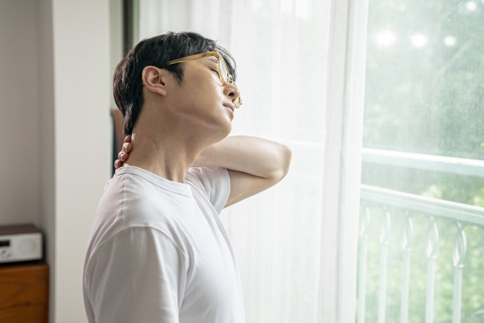 거북목증후군 증상 및 원인 스트레스 관리가 중요 관련 이미지 3
