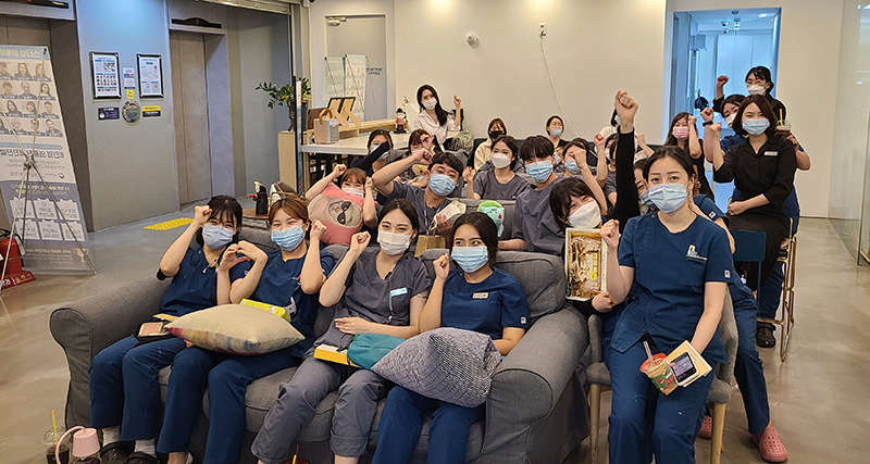 강남클리어치과 전체회의 및 바자회 관련 이미지 10