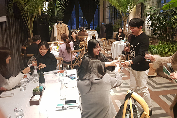 2019년 강남클리어치과 송년회 관련 이미지 8