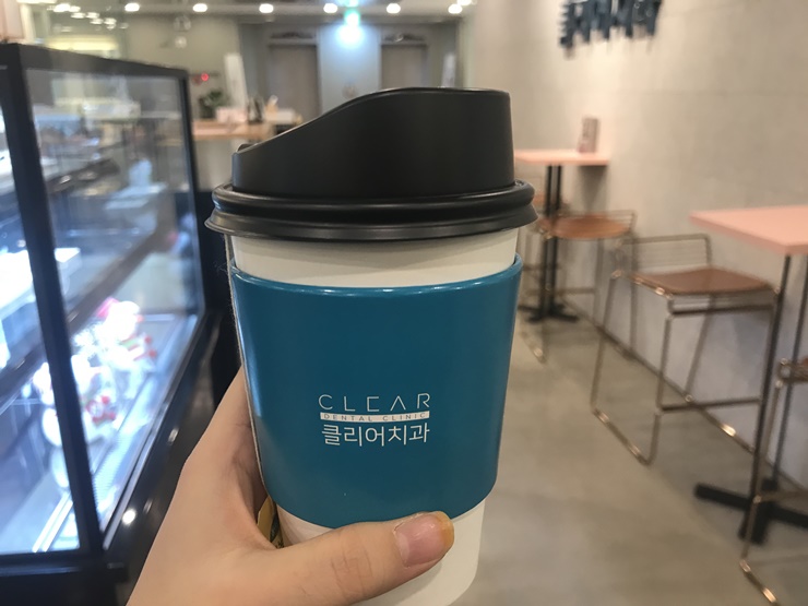 진료 대기시간에 지루할 틈이 없는 클리어치과 관련 이미지 5