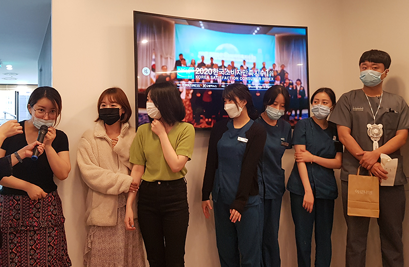강남클리어치과 전체회의 및 바자회 관련 이미지 8