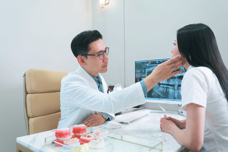 주걱턱 교정 VS 양악수술? 교정과 전문의가 답변드립니다 관련 이미지 27