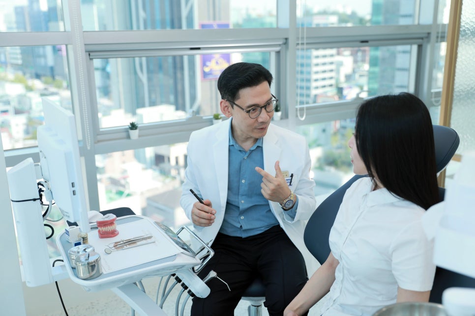 라미네이트 재시술, 꼭 다시 해야 할까? 치과에서 보는 판단 기준 알려드립니다 관련 이미지 5