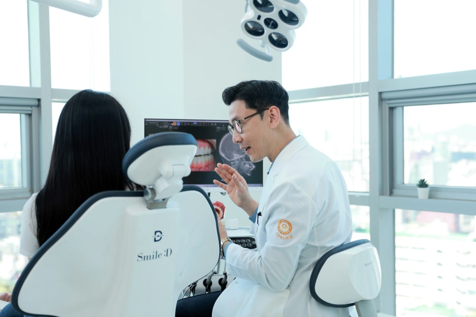 라미네이트 재시술, 꼭 다시 해야 할까? 치과에서 보는 판단 기준 알려드립니다 관련 이미지 2