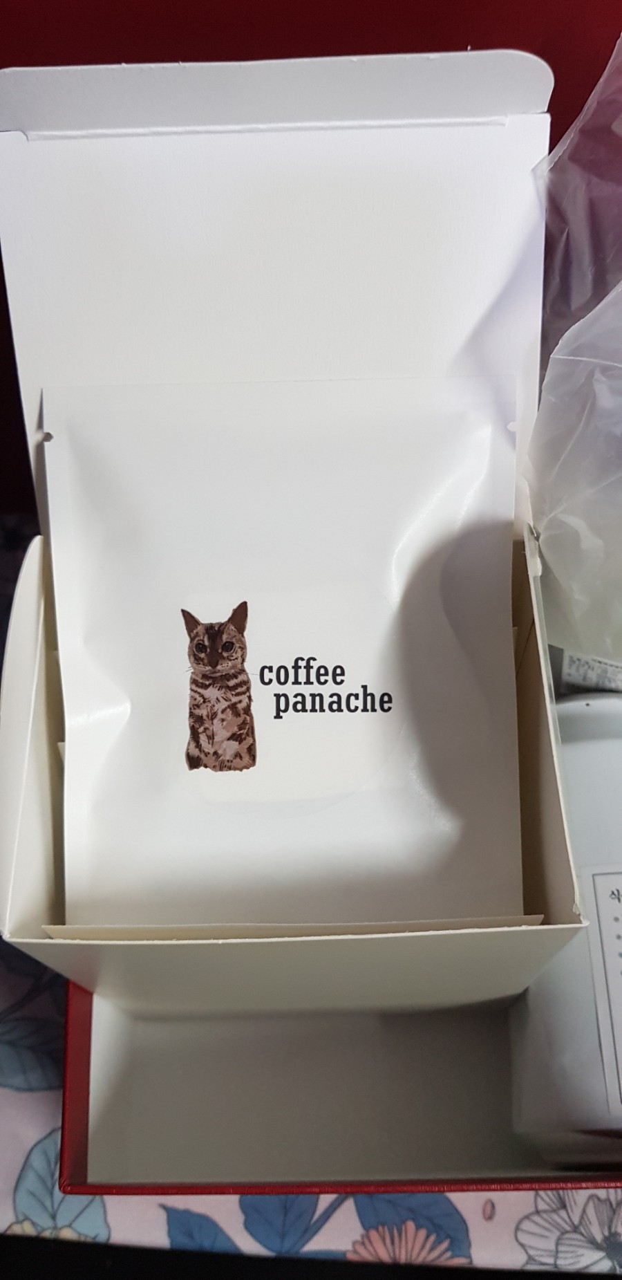 소유뱅갈캐터리에서 밍크뱅갈고양이 분양 받아가신 집사님께서 보내주신 커피 선물~ 관련 이미지 1