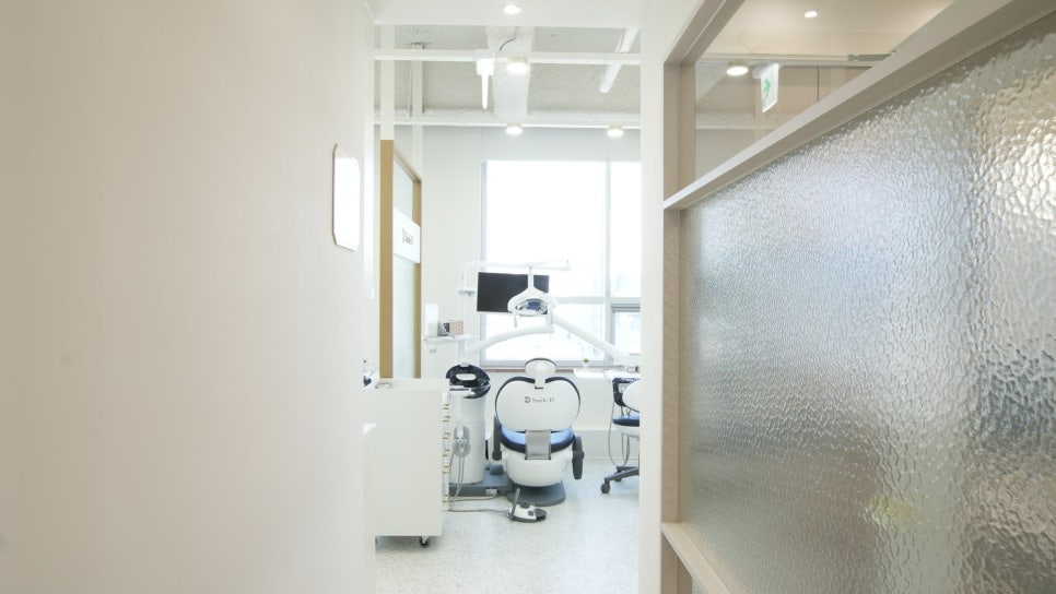3 Types of Places to Avoid in Apgujeong Orthodontic Clinics image 4