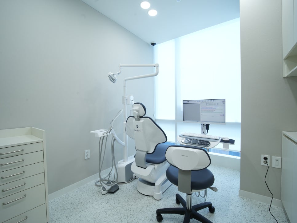 토끼앞니, 수지라미네이트처럼 하려다 평생 후회하는 이유 관련 이미지 8