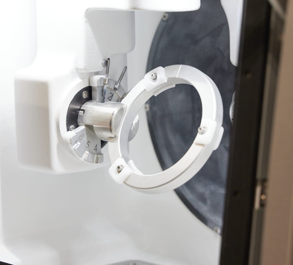 마곡역 치과 기공실과 기공소의 차이와 그에 따른 임플란트 진료 과정 관련 이미지 2