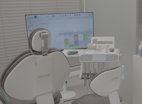 Is a Loose Dental Implant a Sign That Revision Surgery Is Needed? image 7