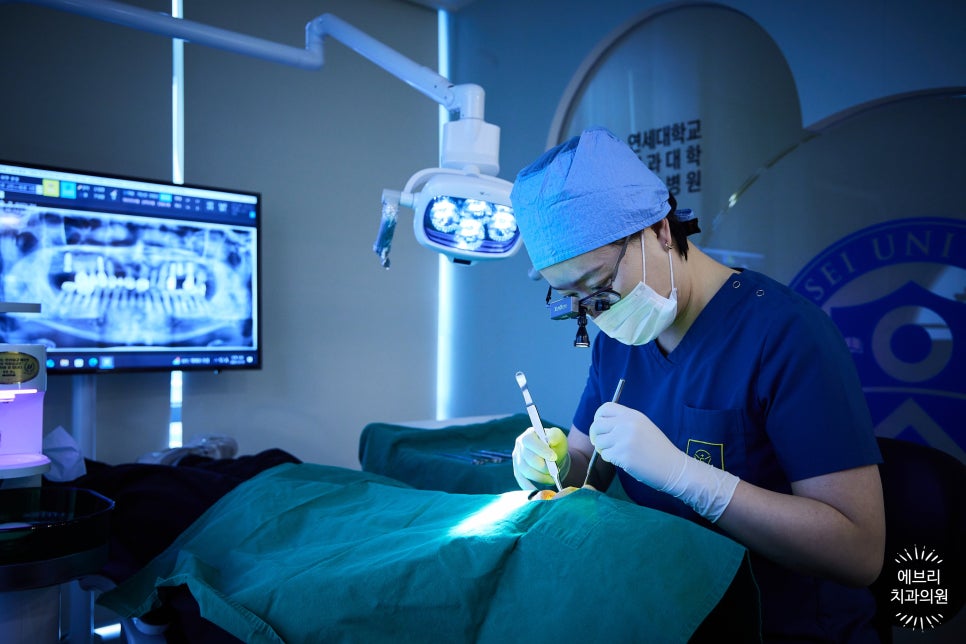 수명산파크 치과, 65세 이상 보험 임플란트. 부모님 치료 전 꼭 확인해야할 것 관련 이미지 8