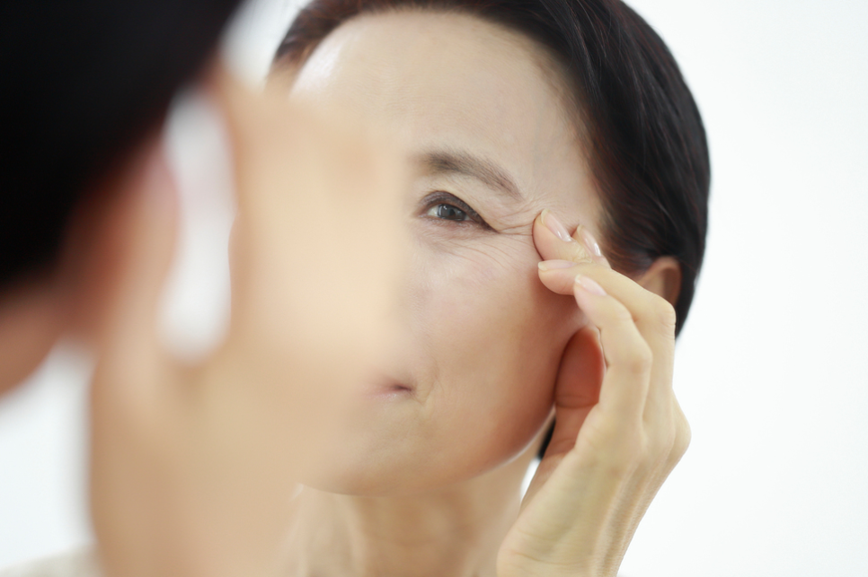 Blepharoplasty Review in Sinsa, for Those Looking for Before-and-After Photos... image 5