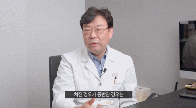 Do Not Chase Only the Price of Midlife Eye Surgery image 3
