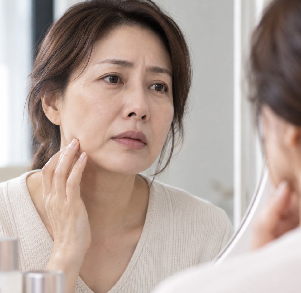 신사동 안면거상 성형외과, 실리프팅이 적합하다면 비수술적인 방식으로 개선 가능합니다. 관련 이미지 1