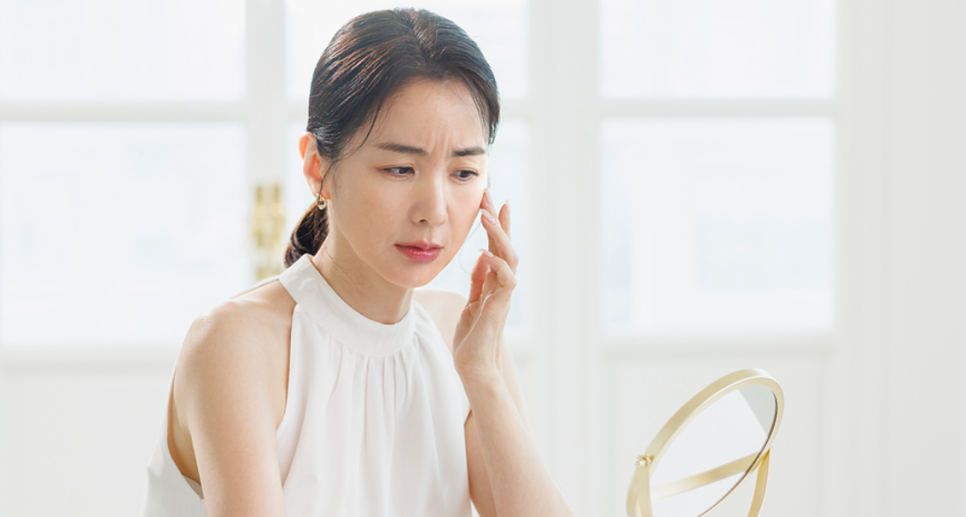 Lower Blepharoplasty Cost: What Else Should Be Considered Along With the Price image 2