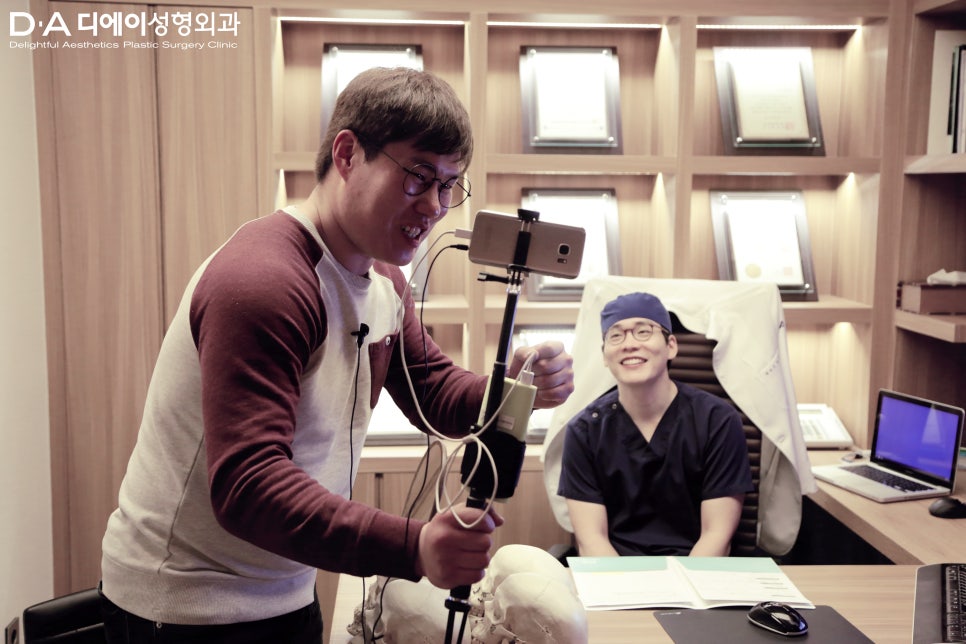 아프리카TV BJ현수 DA성형외과 이상우 원장님께 성형 견적 받다. 관련 이미지 3