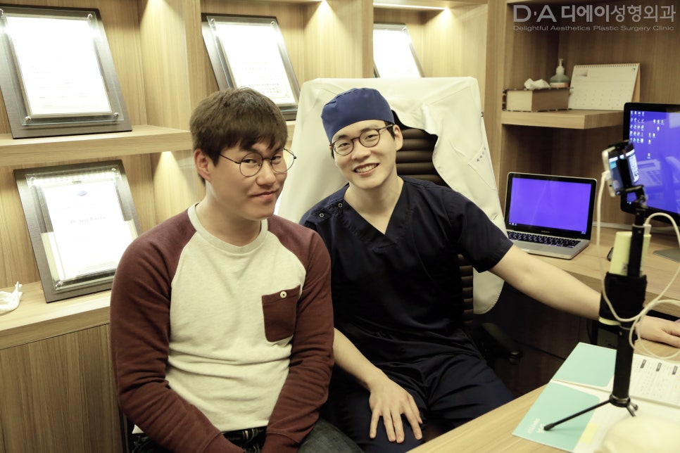 아프리카TV BJ현수 DA성형외과 이상우 원장님께 성형 견적 받다. 관련 이미지 8