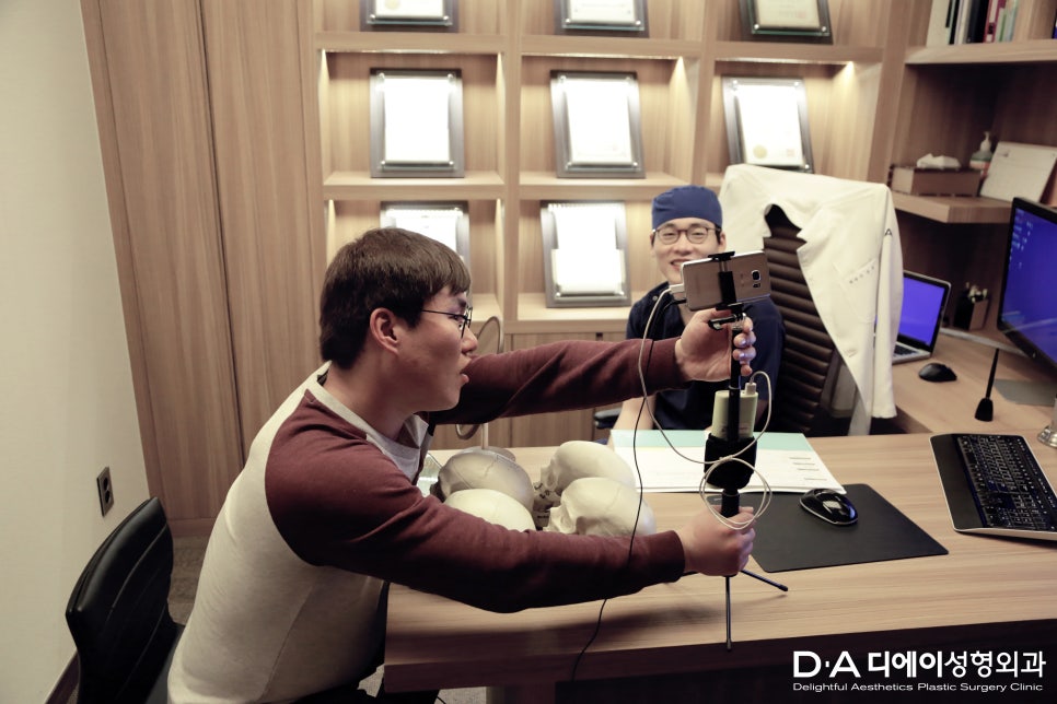아프리카TV BJ현수 DA성형외과 이상우 원장님께 성형 견적 받다. 관련 이미지 4