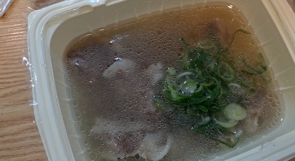 Myeonnamok, a gomtang restaurant in Apgujeong, for a satisfying meal! image 4