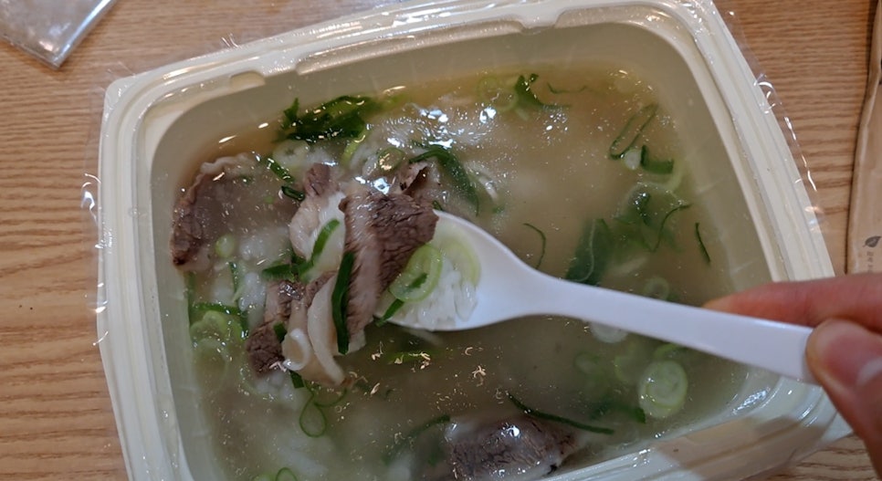 Myeonnamok, a gomtang restaurant in Apgujeong, for a satisfying meal! image 6