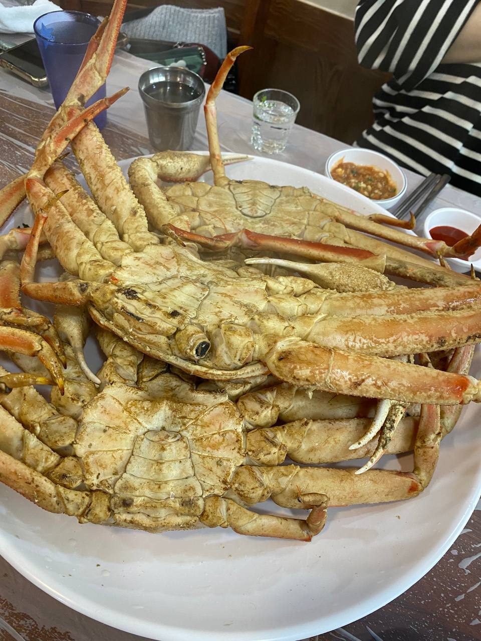 I Went to Noryangjin Fisheries Wholesale Market for Queen Crab at the Tail End of Crab Season. image 1