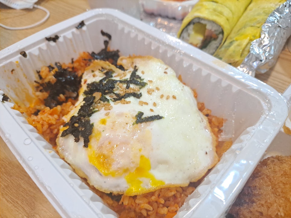 직장인 점심 리뉴얼 끝낸 김밥천국 압구정점 관련 이미지 11