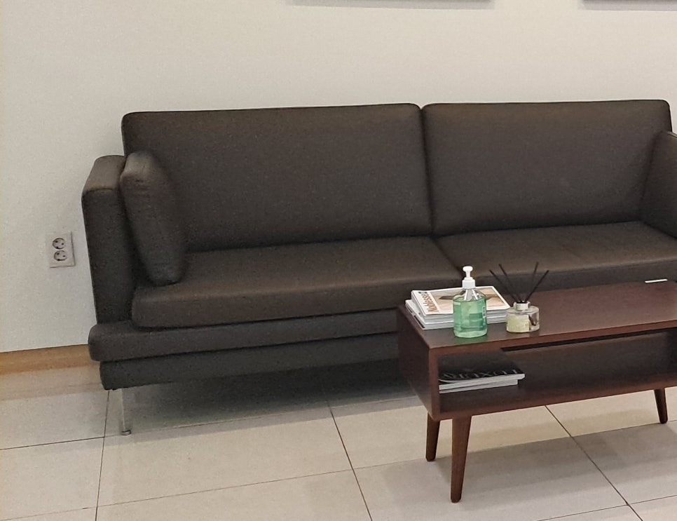 Famous Eye Plastic Surgery Clinic for Incisionless Double Eyelid Surgery, for an Attractive Eye Line image 18