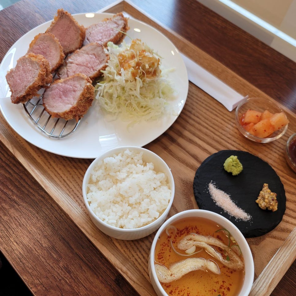 Apgujeong Tonkatsu Favorite: Sioldon Tenderloin Katsu, Cheese Katsu👍 image 8