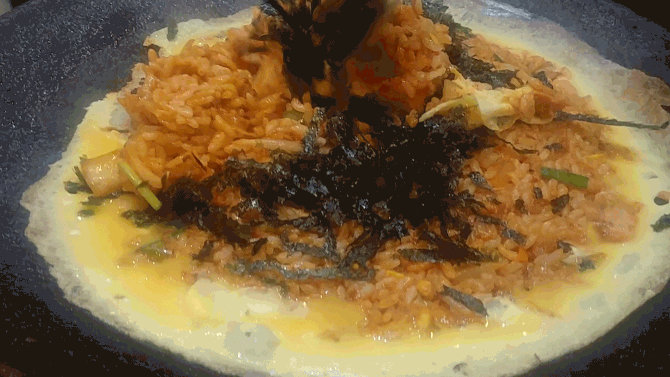 Hanau-dong near Apgujeong Station: Iron Plate Fried Rice, Pork Cutlet, and Cold Buckwheat Noodles image 8
