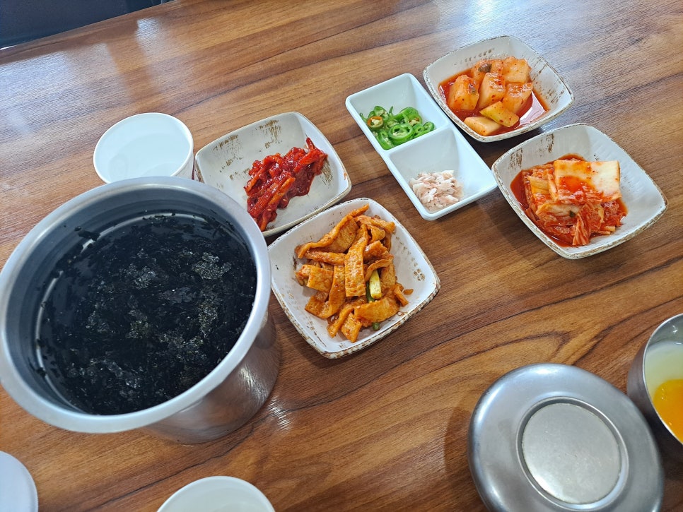 압구정 맛집 완산골명가 콩나물국밥 피순대 후기 및 가격 관련 이미지 4