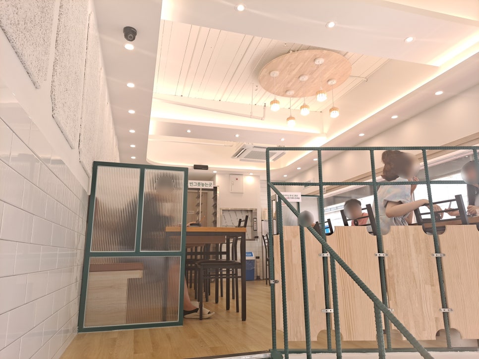 직장인 점심 리뉴얼 끝낸 김밥천국 압구정점 관련 이미지 8