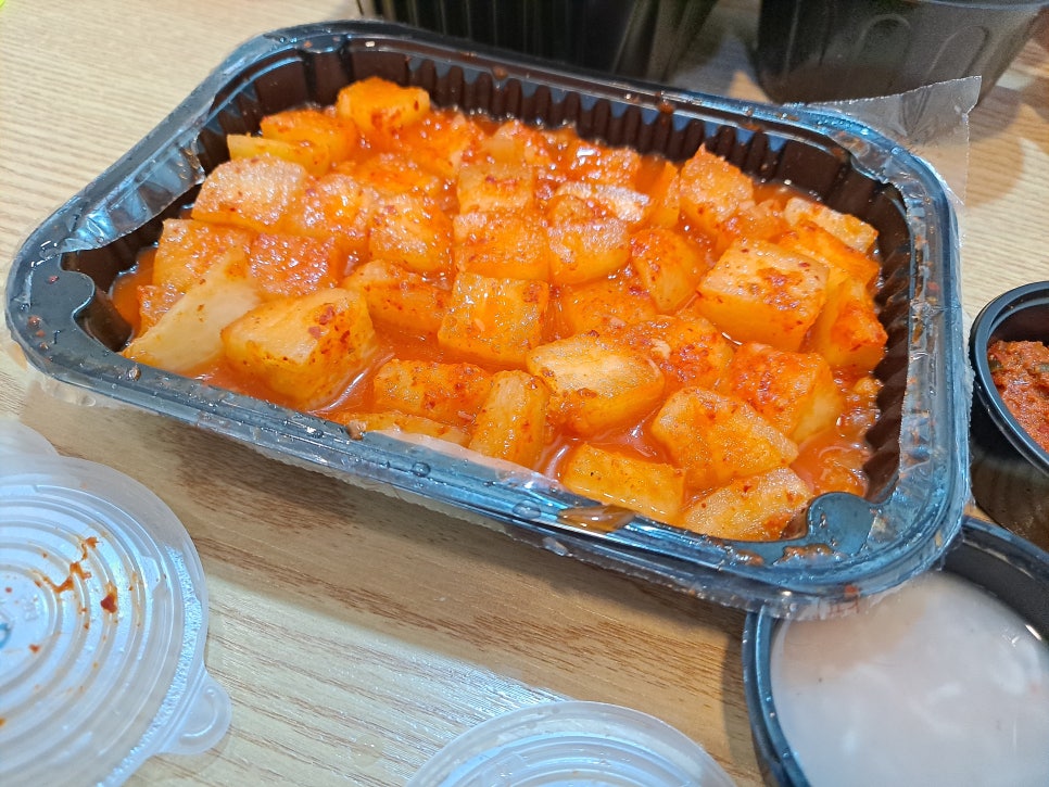 Pyeongan-do Sundae-guk Gamjatang Seocho Gyodae Branch Is Best to Eat the Day After Rain image 3