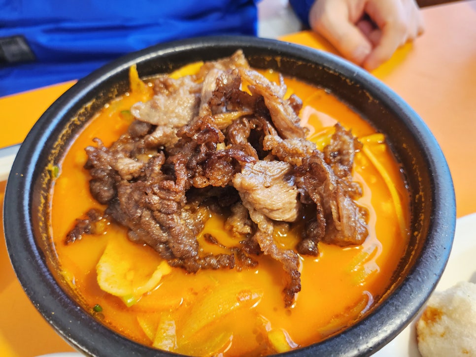 중식당 차이들 / 새우볶음밥, 차돌박이짬뽕, 탕수육 관련 이미지 5