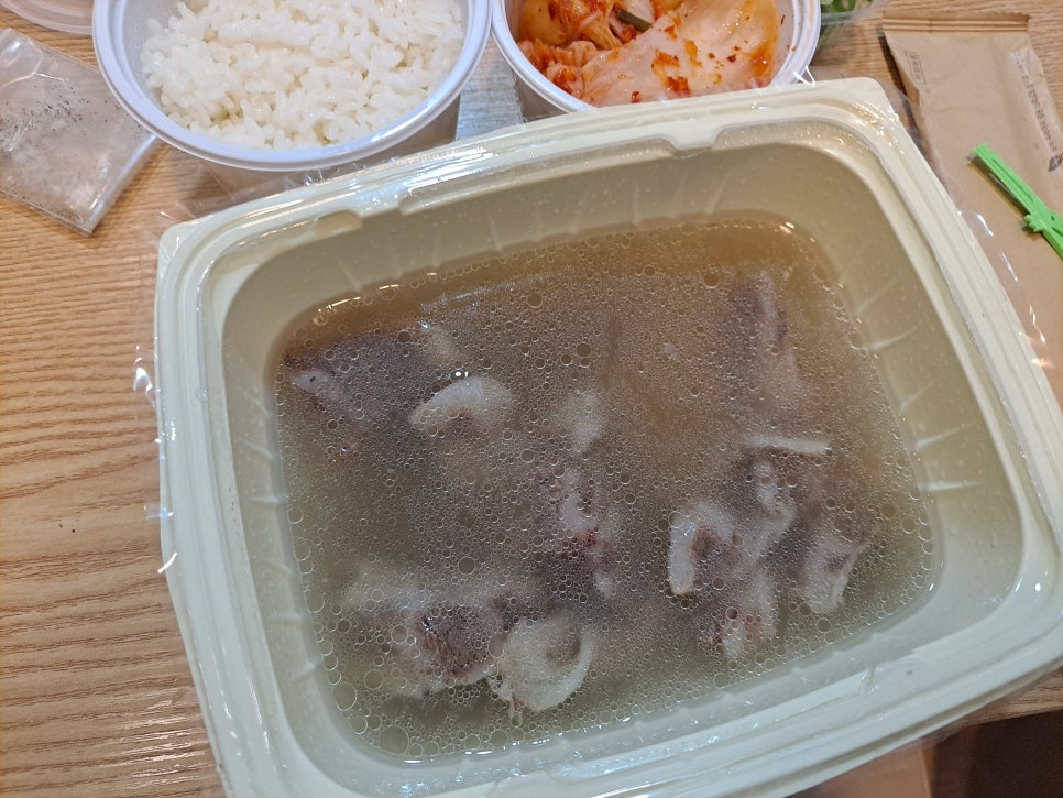 Myeonnamok, a gomtang restaurant in Apgujeong, for a satisfying meal! image 3