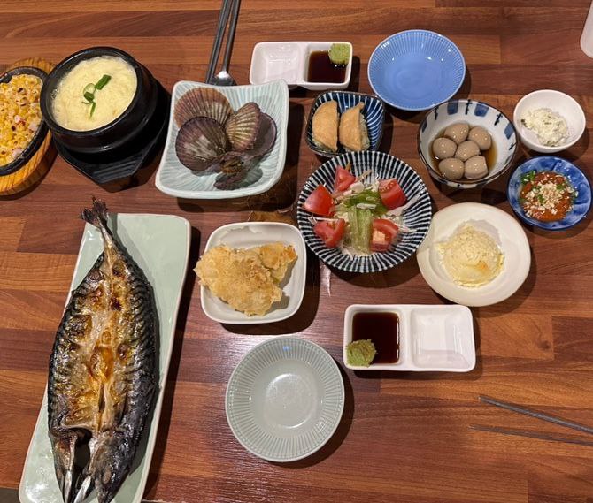 Songpa Jamsilsaenae Station Restaurant Ulla Ra Hoetjip: Great Value and Generous Side Dishes image 2