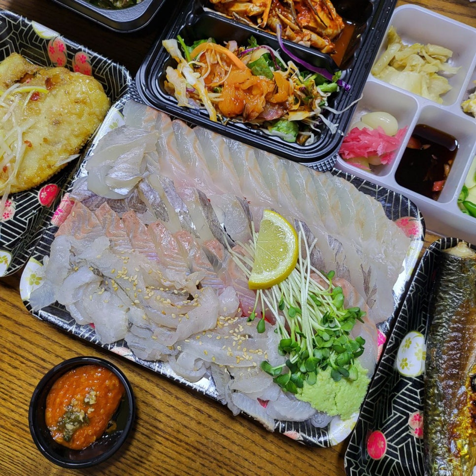 Eating and Eating Again: At the Tail End of the Season of Abundance image 4